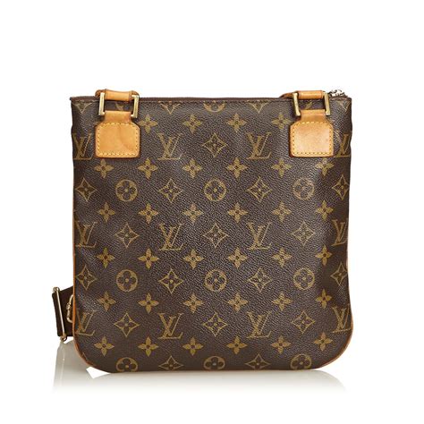 sac a main louis vuitton homme prix|louis vuitton monogram sac plat.